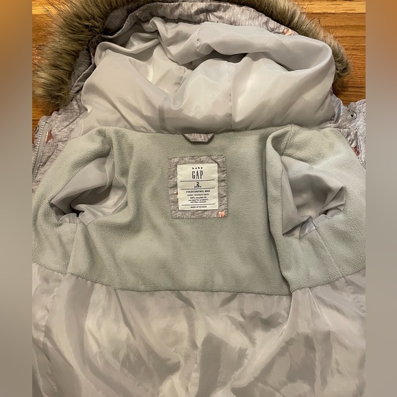 Baby GAP winter coat EUC - Picture 5 of 9